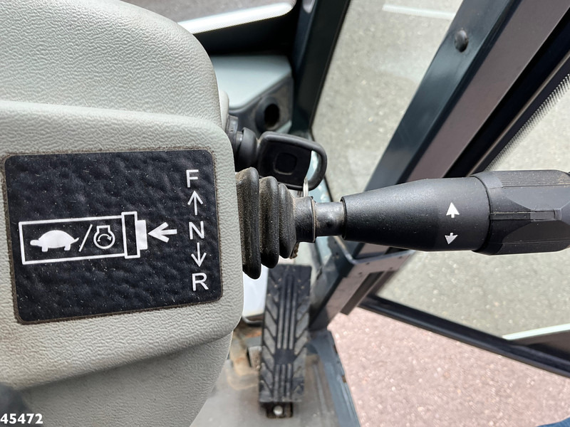 Balayeuse de voirie Johnston CN 401 Euro 6: photos 20