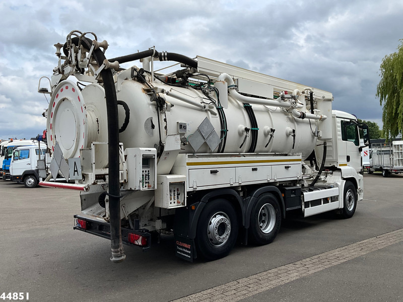 MAN TGA 26.440 Kroll Saug aufbau Just 80.640 km! - Camion hydrocureur: photos 5 MAN TGA 26.440 Kroll Saug aufbau Just 80.640 km! - Camion hydrocureur: photos 5