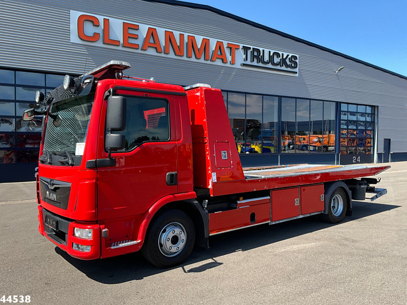 MAN TGL 12.250 Euro 6 Bergingsvoertuig - Remorqueuse: photos 4 MAN TGL 12.250 Euro 6 Bergingsvoertuig - Remorqueuse: photos 4