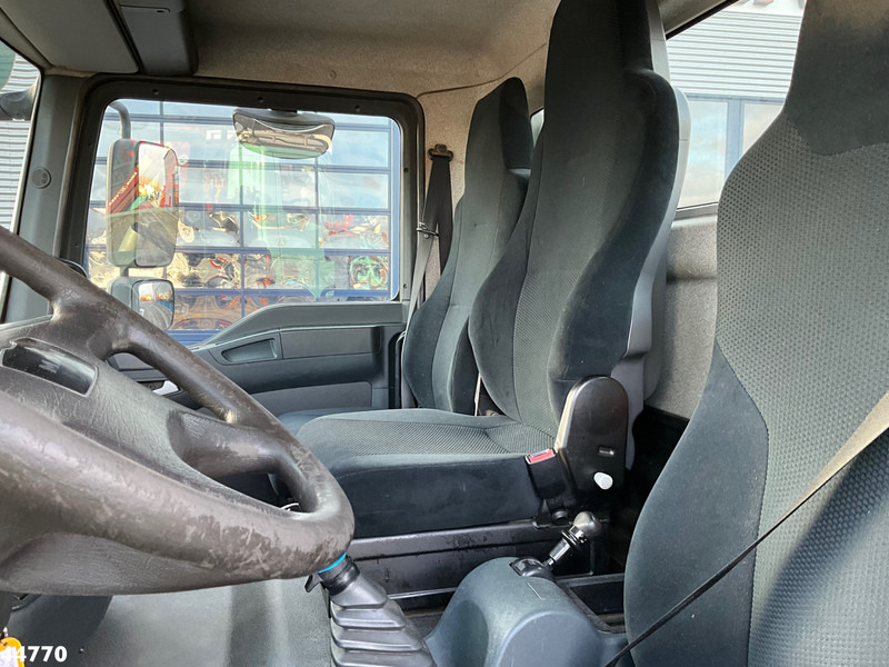 MAN TGL 12.250 Palfinger haakarmsysteem en leasing occasion MAN TGL 12.250 Palfinger haakarmsysteem: photos 9