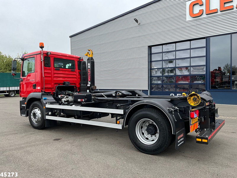 MAN TGM 18.280 Multilift 21 Ton haakarmsysteem Just 25.790 km! - Camion ampliroll: photos 5 MAN TGM 18.280 Multilift 21 Ton haakarmsysteem Just 25.790 km! - Camion ampliroll: photos 5