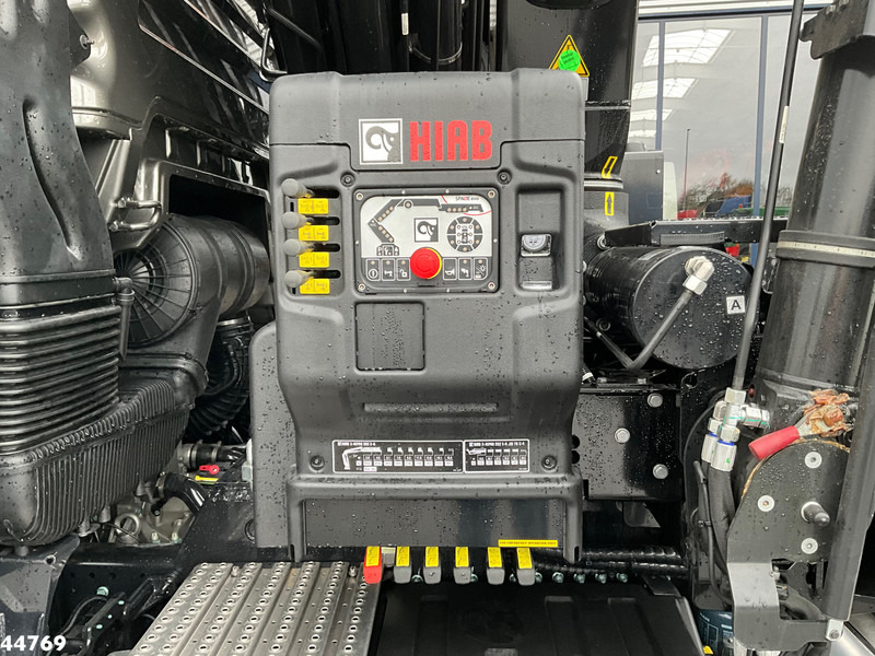 MAN TGX 26.580 6x4 Euro 6 Retarder Hiab 30 Tonmeter laadkraan + Fly-jib New and Unused! en leasing occasion MAN TGX 26.580 6x4 Euro 6 Retarder Hiab 30 Tonmeter laadkraan + Fly-jib New and Unused!: photos 8