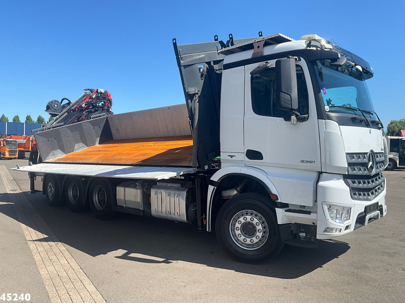 Mercedes-Benz Arocs 3251 8x4 Euro 6 Retarder Palfinger 34 Tonmeter laadkraan + Fly-Jib 2 zijdige kipper Just 146.766 km! - Camion benne, Camion grue: photos 5 Mercedes-Benz Arocs 3251 8x4 Euro 6 Retarder Palfinger 34 Tonmeter laadkraan + Fly-Jib 2 zijdige kipper Just 146.766 km! - Camion benne, Camion grue: photos 5