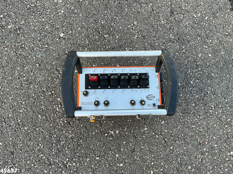 Camion grue Scania P 360 Atlas 16 Tonmeter laadkraan: photos 14 Camion grue Scania P 360 Atlas 16 Tonmeter laadkraan: photos 14