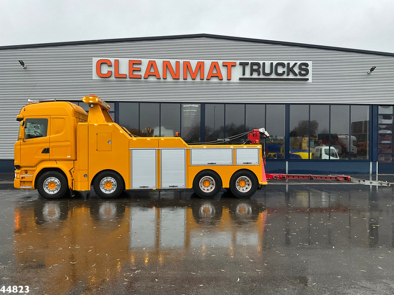 Scania R730 V8 8x4 Euro 6 Retarder Recovery truck Just 17.951 km! - Remorqueuse: photos 4 Scania R730 V8 8x4 Euro 6 Retarder Recovery truck Just 17.951 km! - Remorqueuse: photos 4
