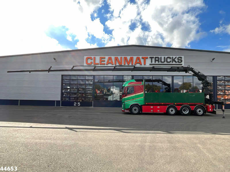 Volvo FH 540 8x2 Euro 6 Fassi 24 Tonmeter laadkraan - Camion grue: photos 1 Volvo FH 540 8x2 Euro 6 Fassi 24 Tonmeter laadkraan - Camion grue: photos 1