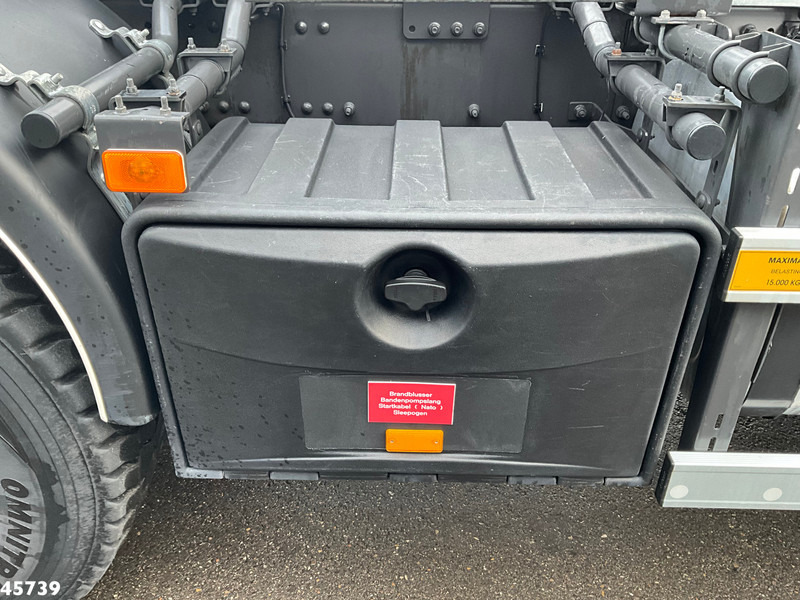 Camion ampliroll Volvo FM 330 6x4 Hiab 21 Ton haakarmsysteem Just 35.598 Km!: photos 9 Camion ampliroll Volvo FM 330 6x4 Hiab 21 Ton haakarmsysteem Just 35.598 Km!: photos 9