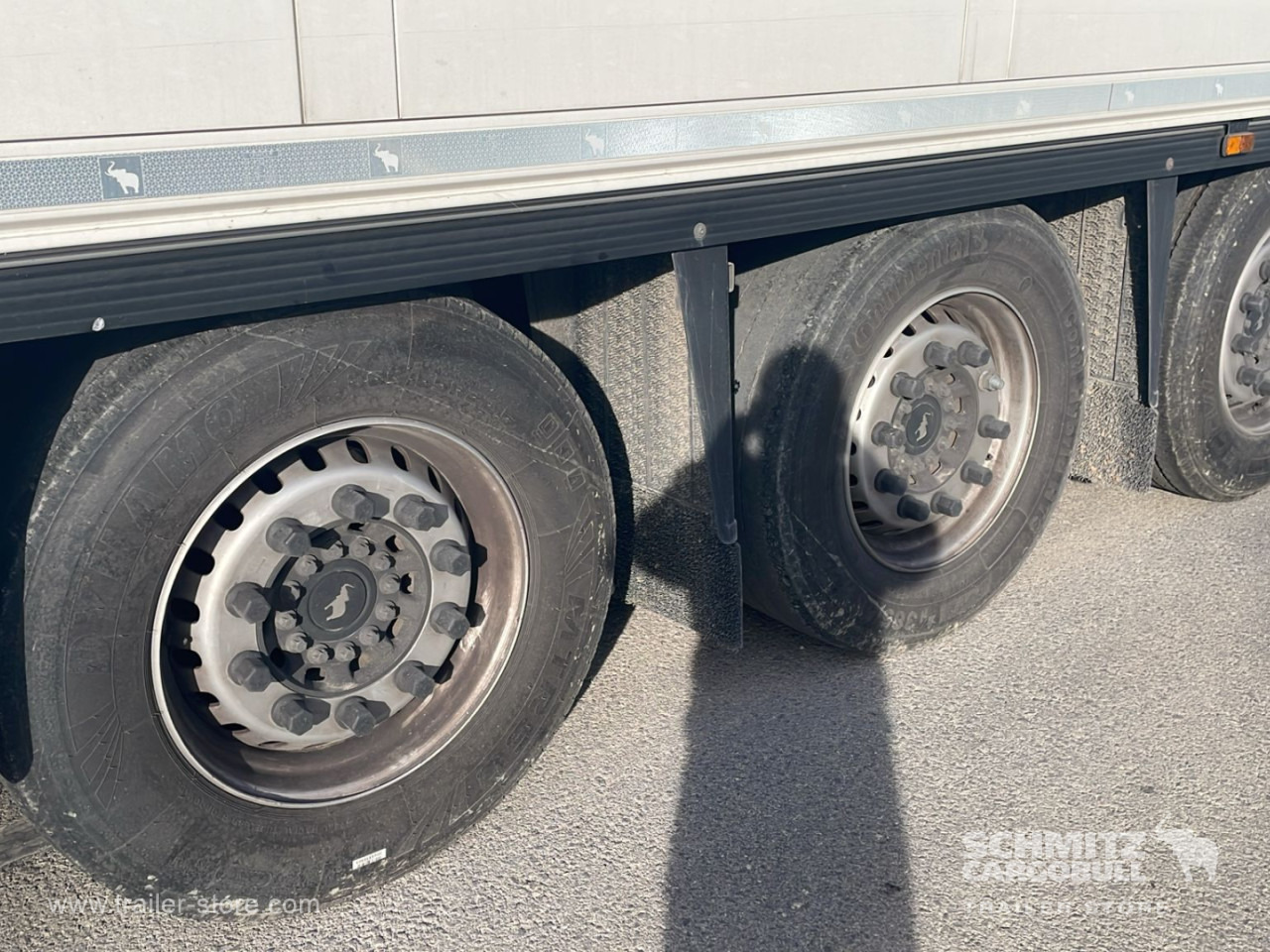 SCHMITZ Semiremolque Frigo Standard - Semi-remorque isothermique: photos 5 SCHMITZ Semiremolque Frigo Standard - Semi-remorque isothermique: photos 5