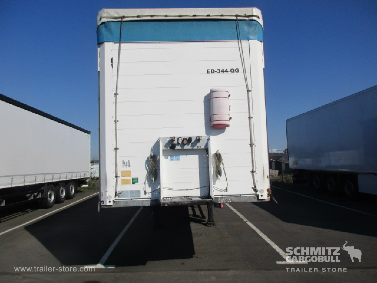 SCHMITZ Curtainsider Standard - Semi-remorque rideaux coulissants: photos 2 SCHMITZ Curtainsider Standard - Semi-remorque rideaux coulissants: photos 2