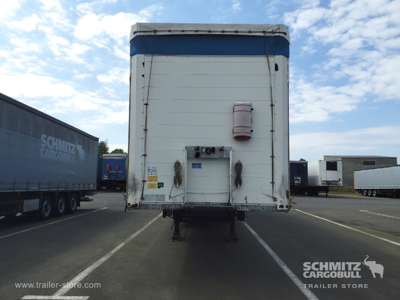 SCHMITZ Curtainsider Standard - Semi-remorque rideaux coulissants: photos 2 SCHMITZ Curtainsider Standard - Semi-remorque rideaux coulissants: photos 2