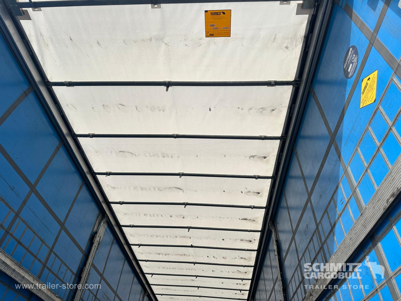 SCHMITZ Curtainsider Standard - Semi-remorque rideaux coulissants: photos 5 SCHMITZ Curtainsider Standard - Semi-remorque rideaux coulissants: photos 5