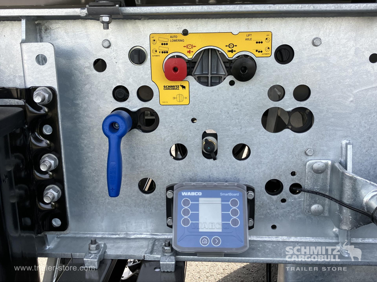 SCHMITZ Auflieger Kipper Stahlrundmulde 29m³ - Semi-remorque benne: photos 3 SCHMITZ Auflieger Kipper Stahlrundmulde 29m³ - Semi-remorque benne: photos 3