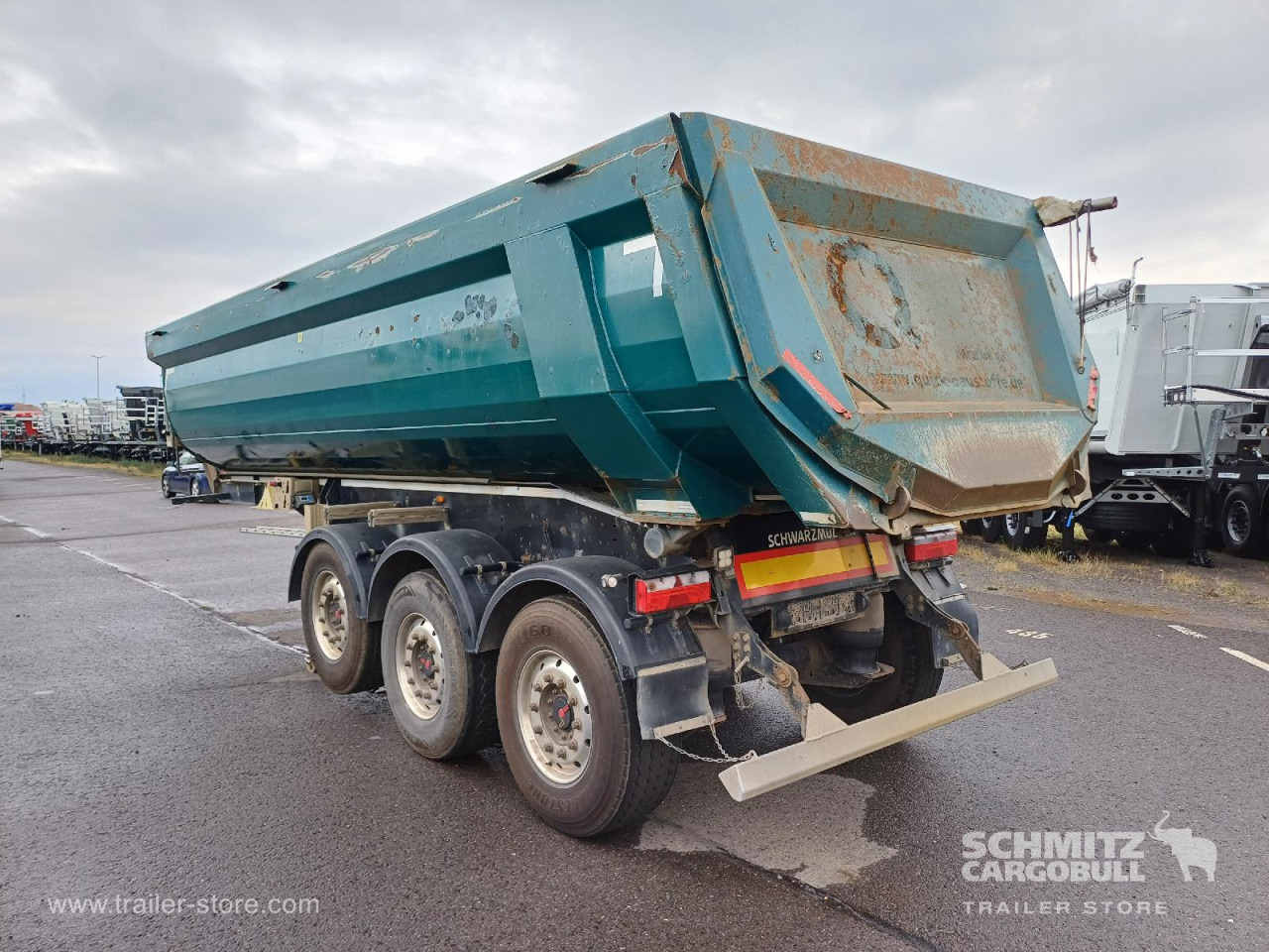 SCHWARZMUELLER Auflieger Kipper Stahlrundmulde 26m³ - Semi-remorque benne: photos 4 SCHWARZMUELLER Auflieger Kipper Stahlrundmulde 26m³ - Semi-remorque benne: photos 4