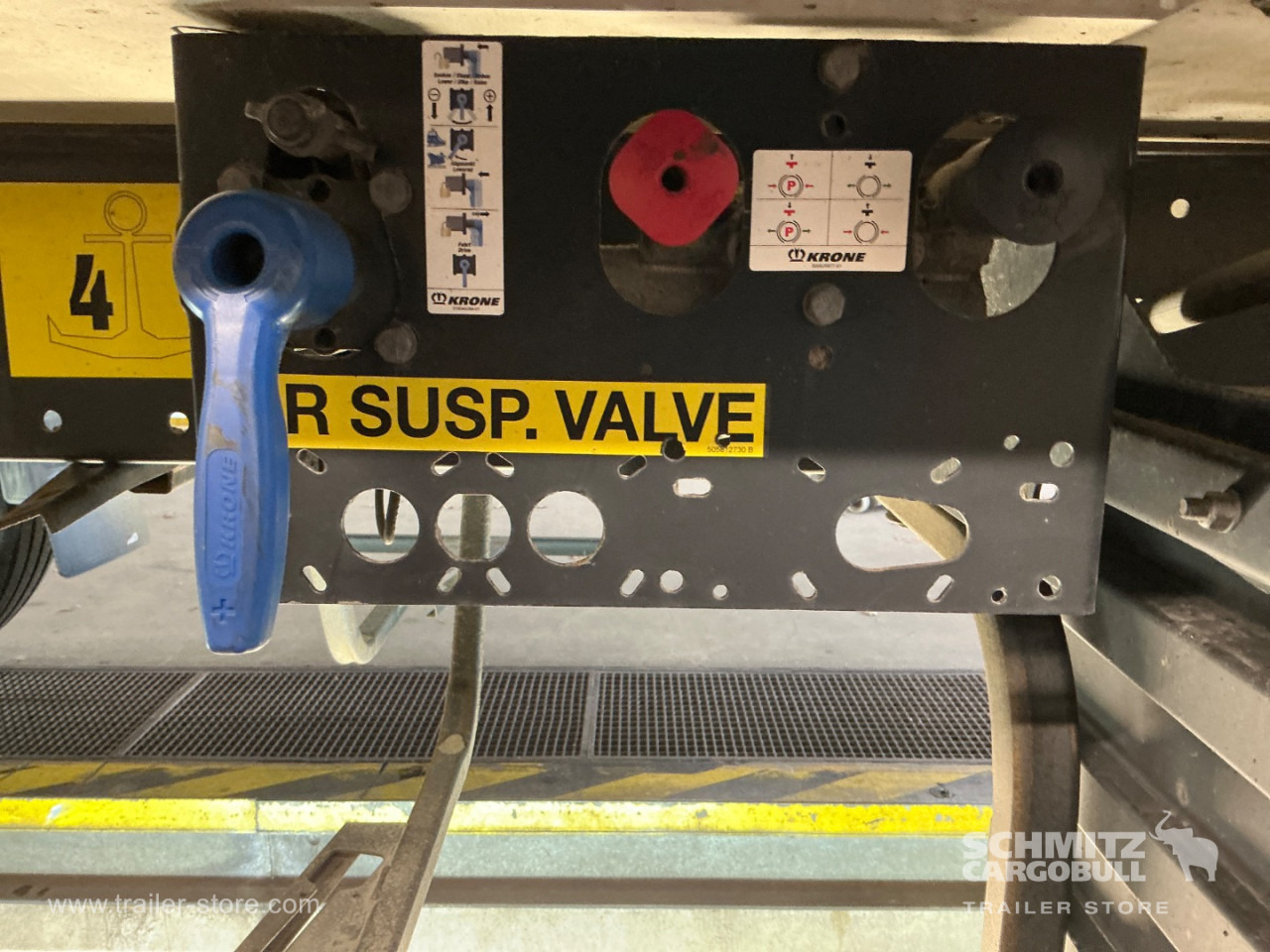 Semi-remorque isothermique KRONE Reefer Standard: photos 6 Semi-remorque isothermique KRONE Reefer Standard: photos 6