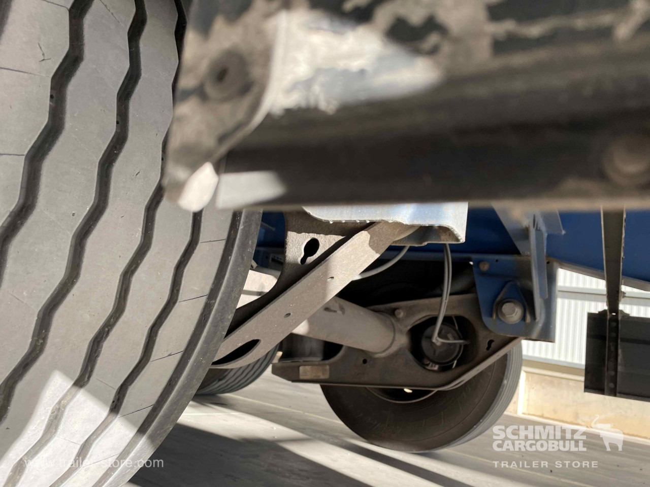 BERGER Semiremolque Lona Mega - Semi-remorque rideaux coulissants: photos 2 BERGER Semiremolque Lona Mega - Semi-remorque rideaux coulissants: photos 2