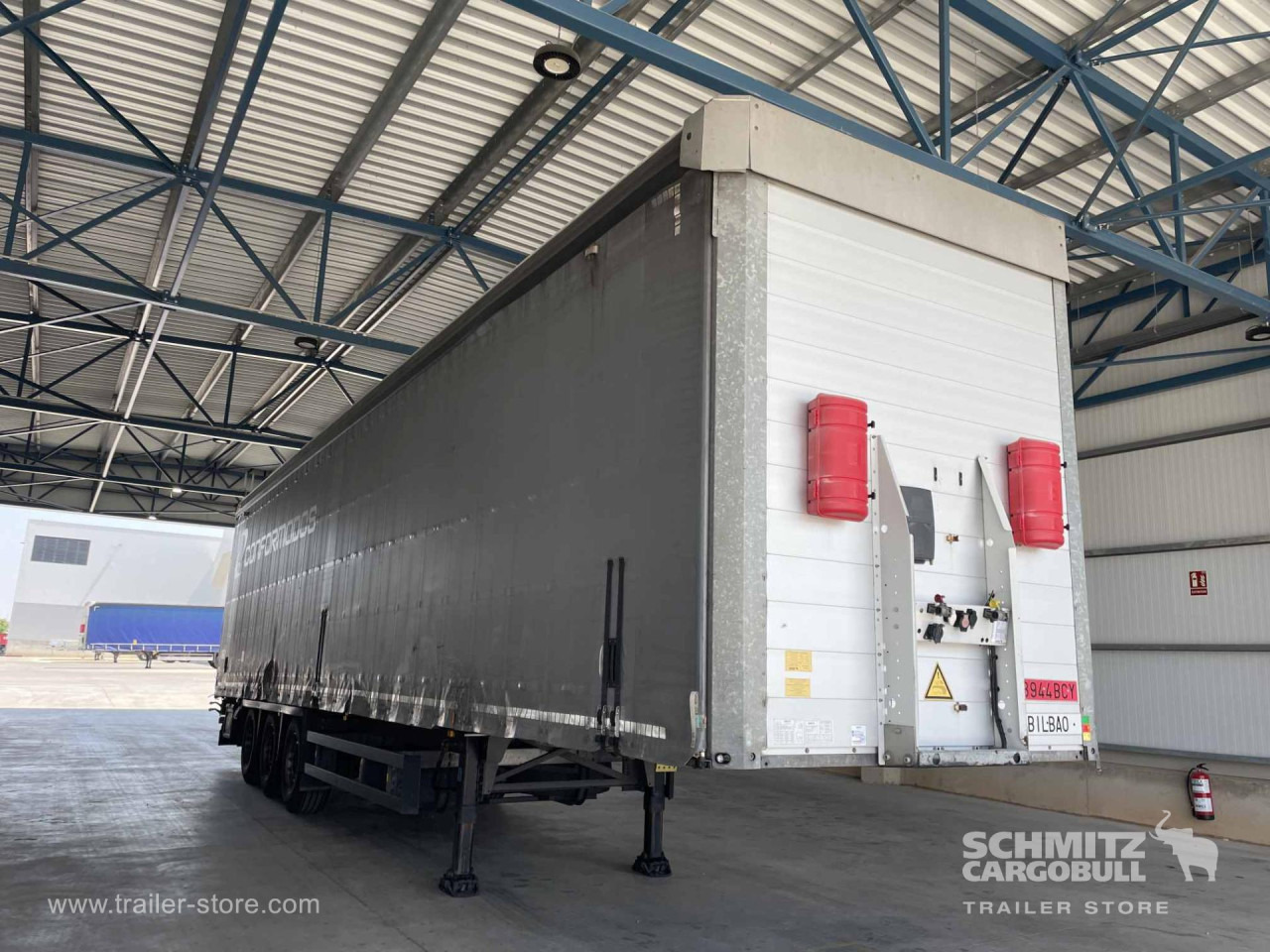 SCHMITZ Semiremolque Lona Standard - Semi-remorque rideaux coulissants: photos 1 SCHMITZ Semiremolque Lona Standard - Semi-remorque rideaux coulissants: photos 1