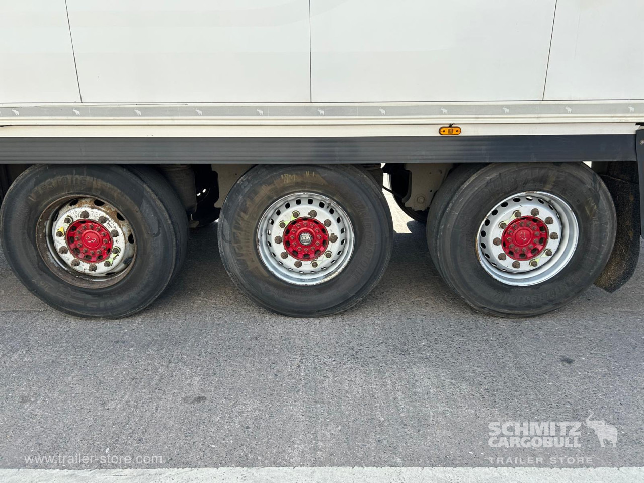 SCHMITZ Reefer Multitemp - Semi-remorque isothermique: photos 5 SCHMITZ Reefer Multitemp - Semi-remorque isothermique: photos 5