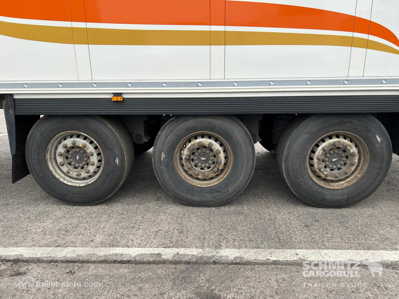 SCHMITZ Reefer Multitemp - Semi-remorque isothermique: photos 2 SCHMITZ Reefer Multitemp - Semi-remorque isothermique: photos 2
