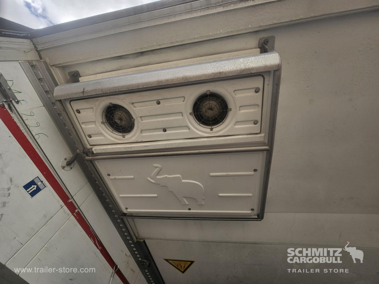 SCHMITZ Reefer Multitemp - Semi-remorque isothermique: photos 5 SCHMITZ Reefer Multitemp - Semi-remorque isothermique: photos 5