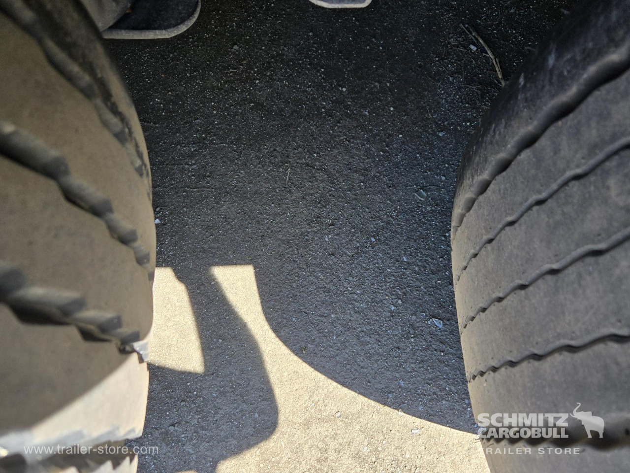 SCHMITZ Curtainsider Standard - Semi-remorque rideaux coulissants: photos 5 SCHMITZ Curtainsider Standard - Semi-remorque rideaux coulissants: photos 5