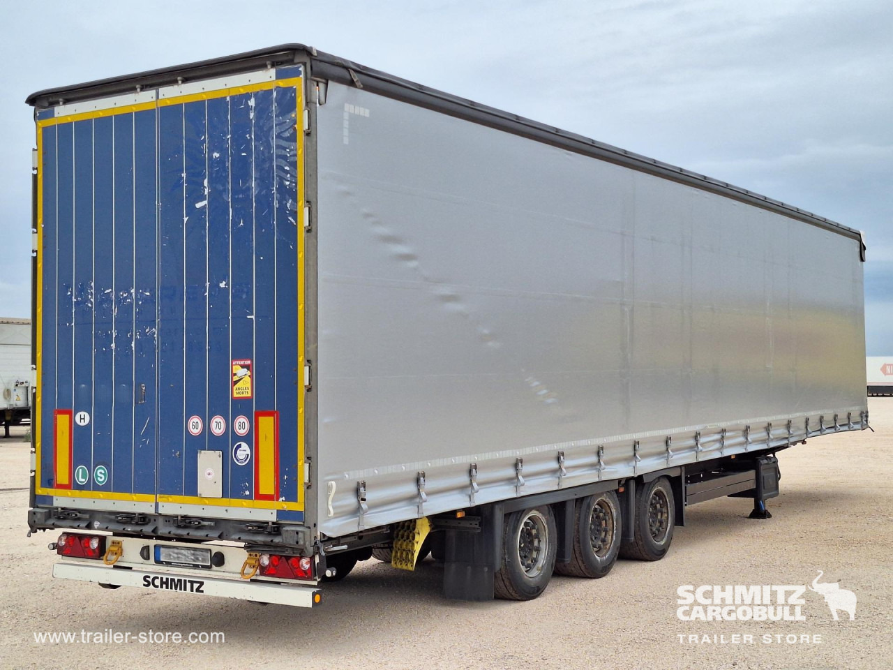 SCHMITZ Curtainsider Mega - Semi-remorque rideaux coulissants: photos 2 SCHMITZ Curtainsider Mega - Semi-remorque rideaux coulissants: photos 2