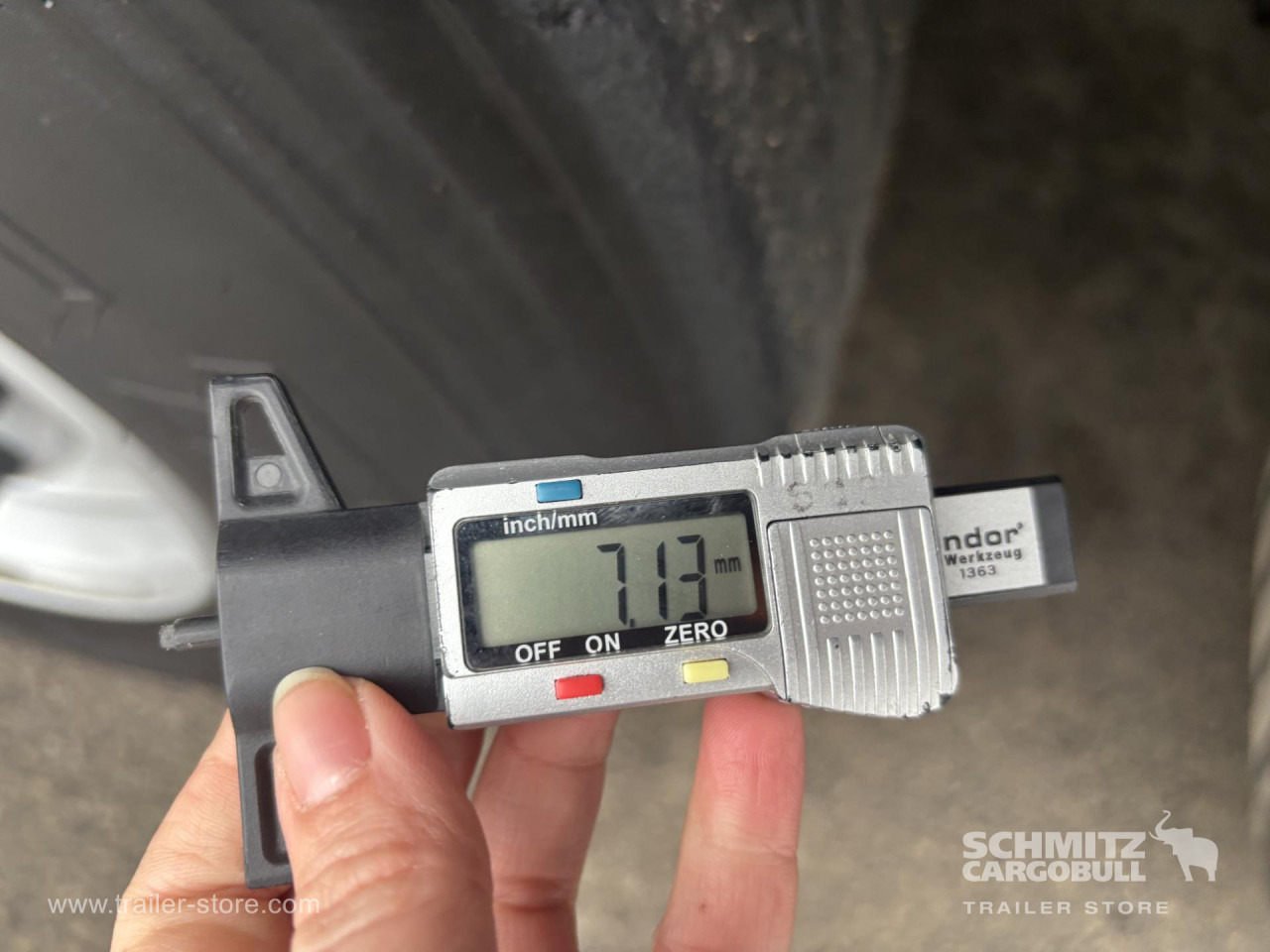 SCHMITZ Curtainsider Standard - Semi-remorque rideaux coulissants: photos 2 SCHMITZ Curtainsider Standard - Semi-remorque rideaux coulissants: photos 2