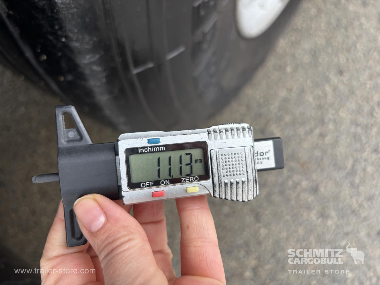 SCHMITZ Curtainsider Standard - Semi-remorque rideaux coulissants: photos 4 SCHMITZ Curtainsider Standard - Semi-remorque rideaux coulissants: photos 4