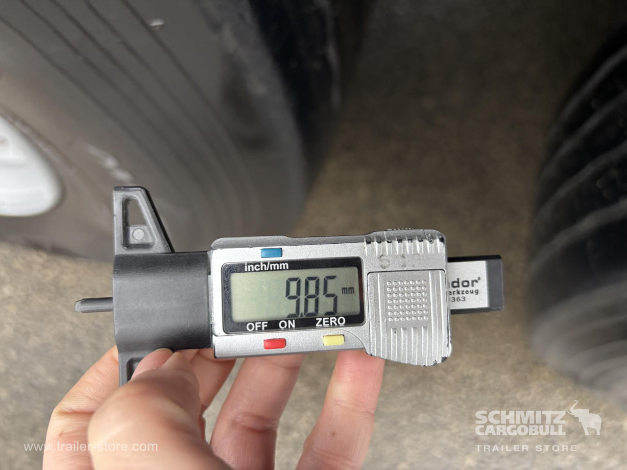 SCHMITZ Curtainsider Standard - Semi-remorque rideaux coulissants: photos 2 SCHMITZ Curtainsider Standard - Semi-remorque rideaux coulissants: photos 2