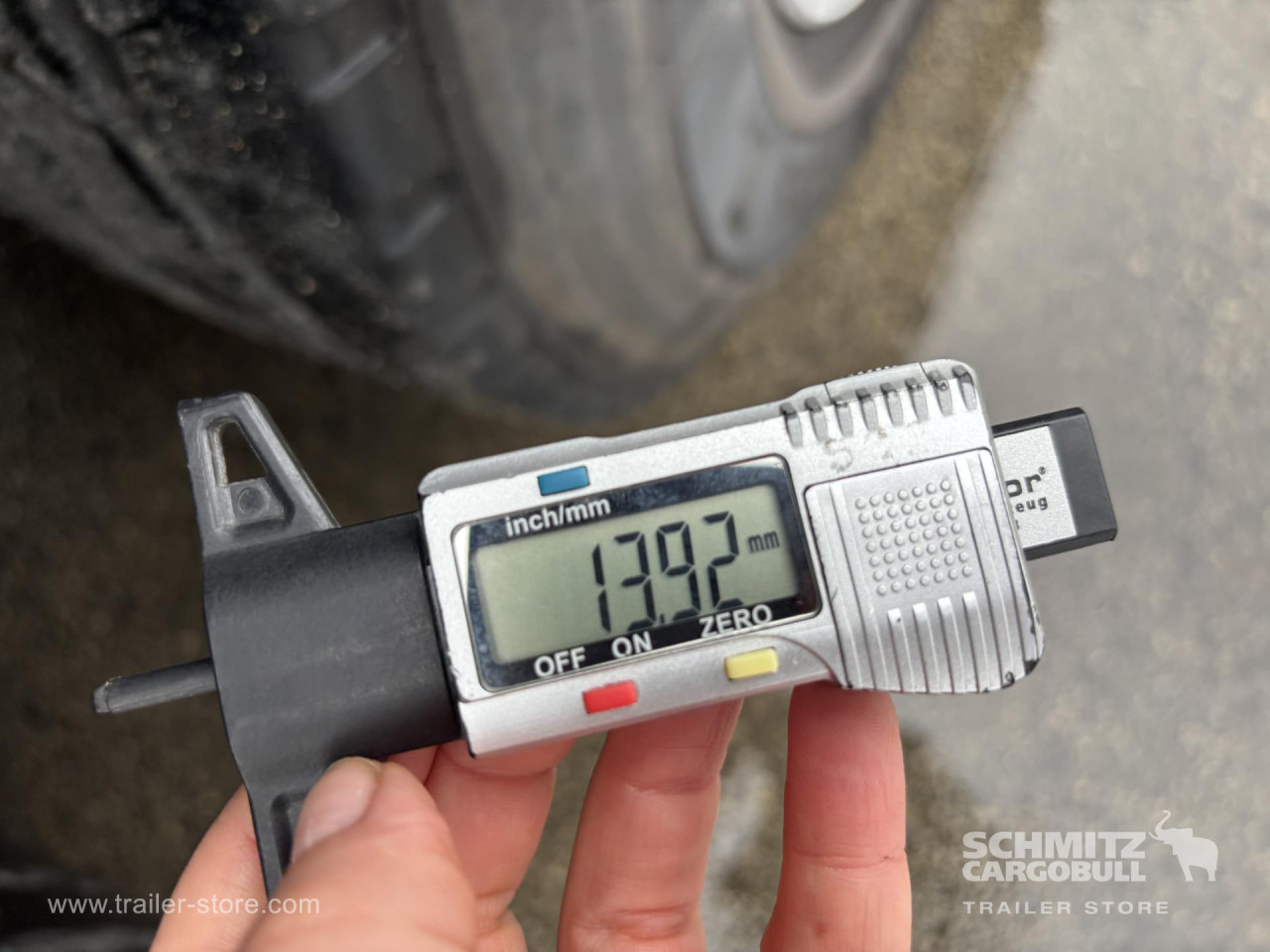 SCHMITZ Curtainsider Standard - Semi-remorque rideaux coulissants: photos 4 SCHMITZ Curtainsider Standard - Semi-remorque rideaux coulissants: photos 4