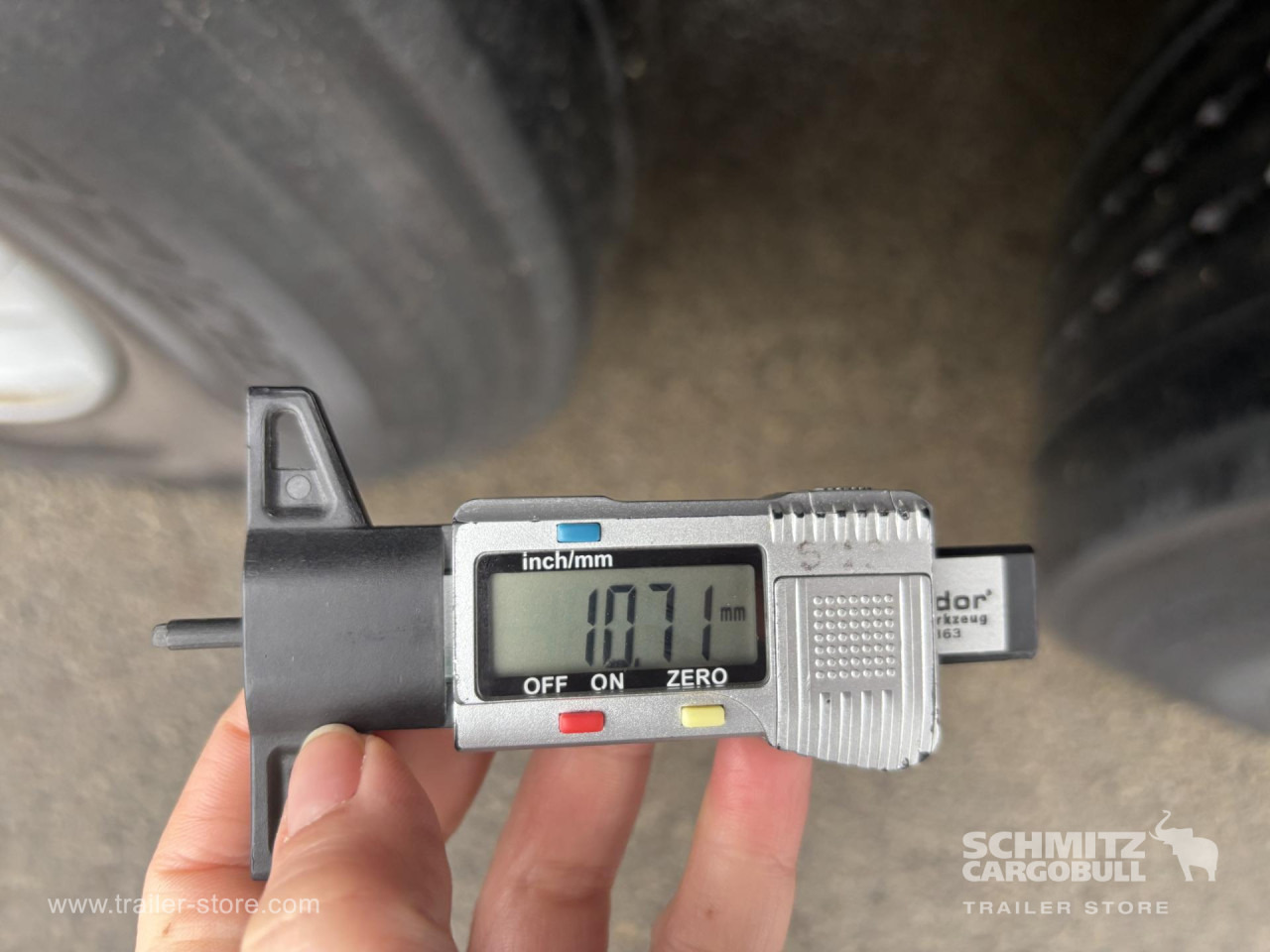 SCHMITZ Curtainsider Standard - Semi-remorque rideaux coulissants: photos 2 SCHMITZ Curtainsider Standard - Semi-remorque rideaux coulissants: photos 2