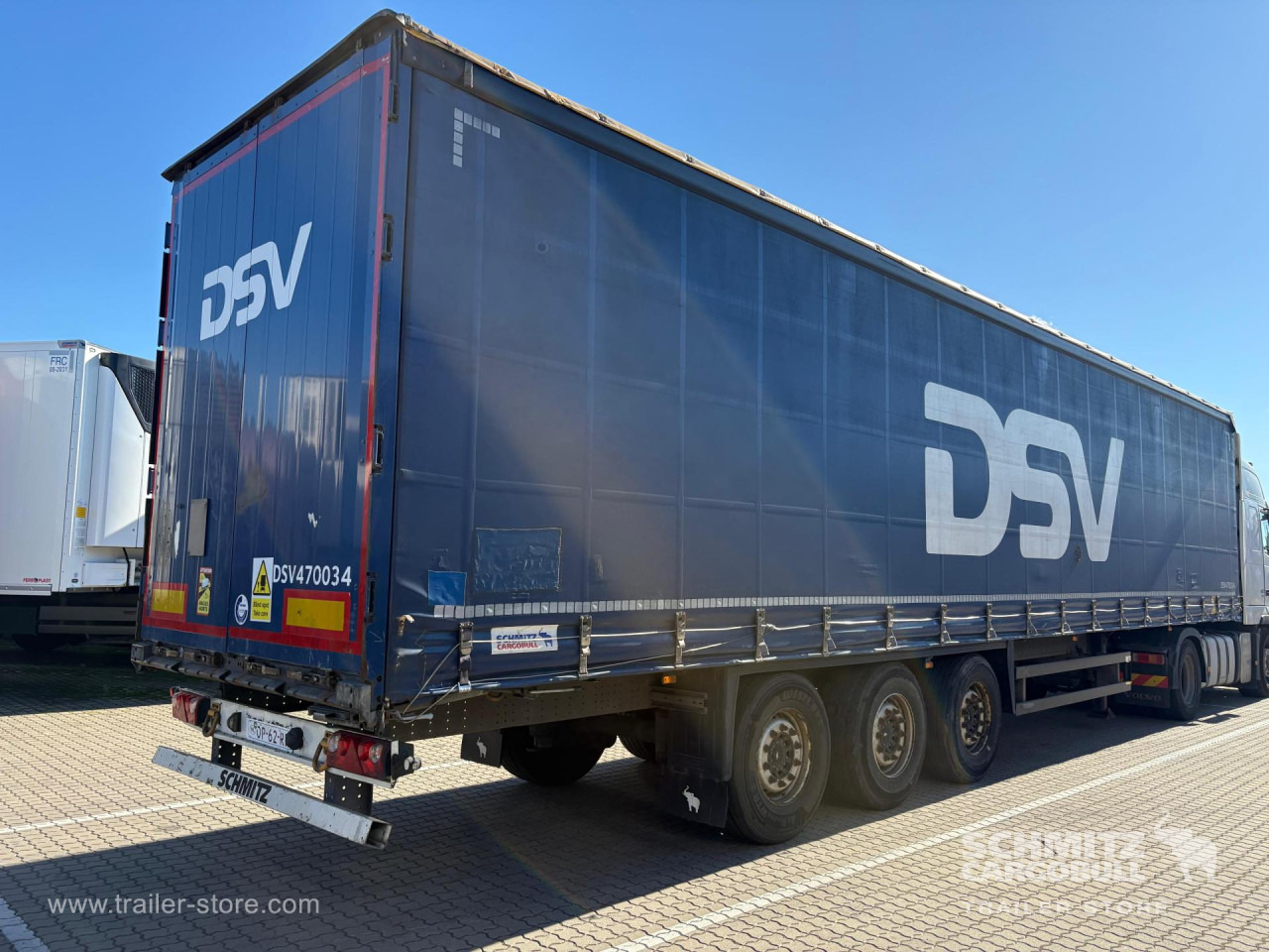 SCHMITZ Curtainsider Standard - Semi-remorque rideaux coulissants: photos 1 SCHMITZ Curtainsider Standard - Semi-remorque rideaux coulissants: photos 1