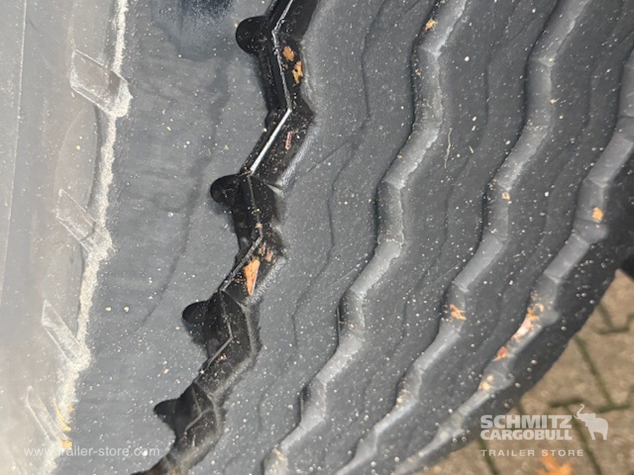 SCHMITZ Oplegger Kasten Standard - Semi-remorque fourgon: photos 2 SCHMITZ Oplegger Kasten Standard - Semi-remorque fourgon: photos 2
