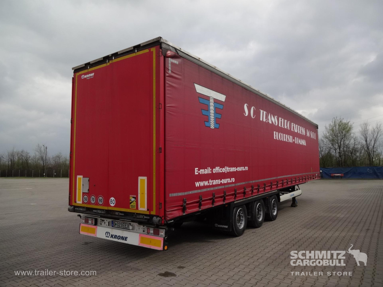 KRONE Curtainsider Mega - Semi-remorque rideaux coulissants: photos 5 KRONE Curtainsider Mega - Semi-remorque rideaux coulissants: photos 5