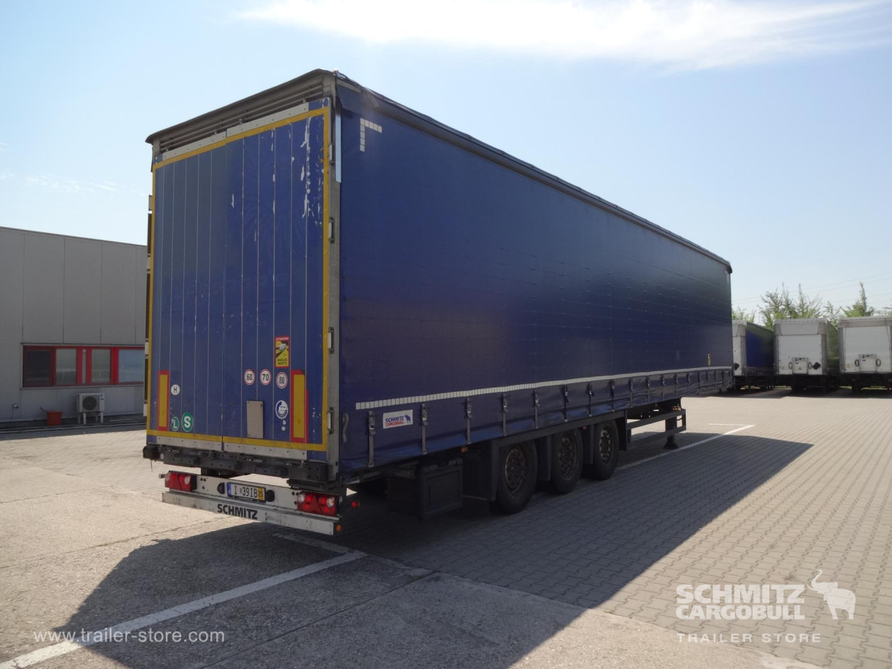 SCHMITZ Curtainsider Varios - Semi-remorque rideaux coulissants: photos 1 SCHMITZ Curtainsider Varios - Semi-remorque rideaux coulissants: photos 1