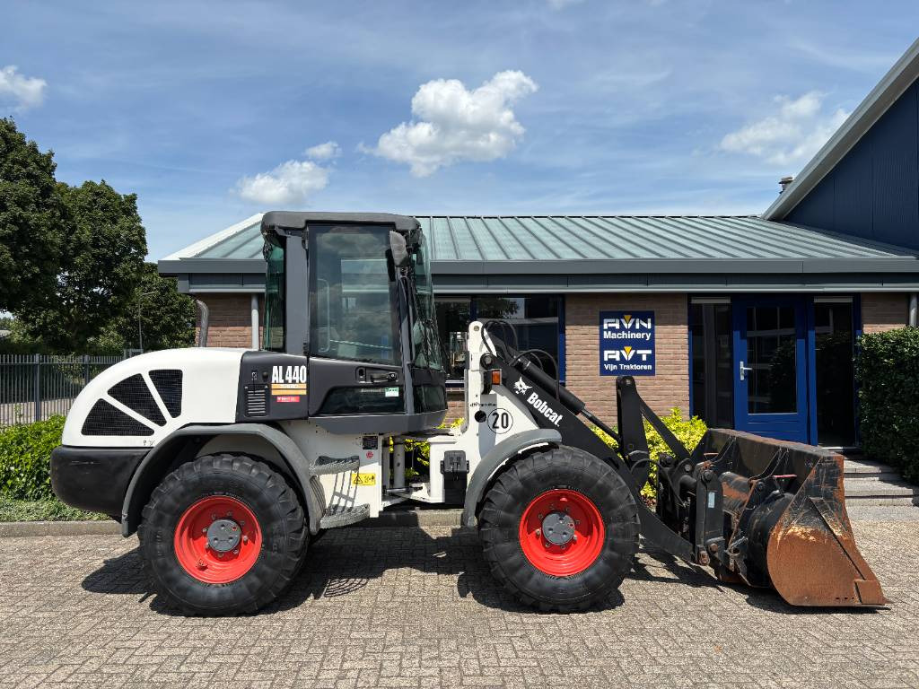 Bobcat AL 440 D - Chargeuse sur pneus: photos 4 Bobcat AL 440 D - Chargeuse sur pneus: photos 4