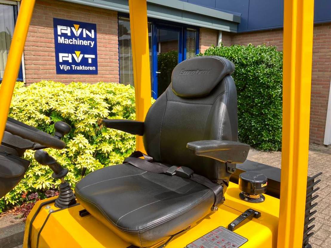 Eurotrac AGRI 12 - Chariot élévateur: photos 5 Eurotrac AGRI 12 - Chariot élévateur: photos 5