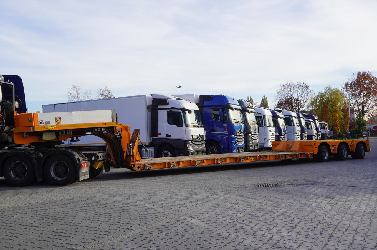 BROSHUIS 3ABD-48 61.0t TiefBet low-loader semi-trailer / 40 tons cap. / 3 steering axles / hydraulic suspension - Semi-remorque surbaissé: photos 3 BROSHUIS 3ABD-48 61.0t TiefBet low-loader semi-trailer / 40 tons cap. / 3 steering axles / hydraulic suspension - Semi-remorque surbaissé: photos 3