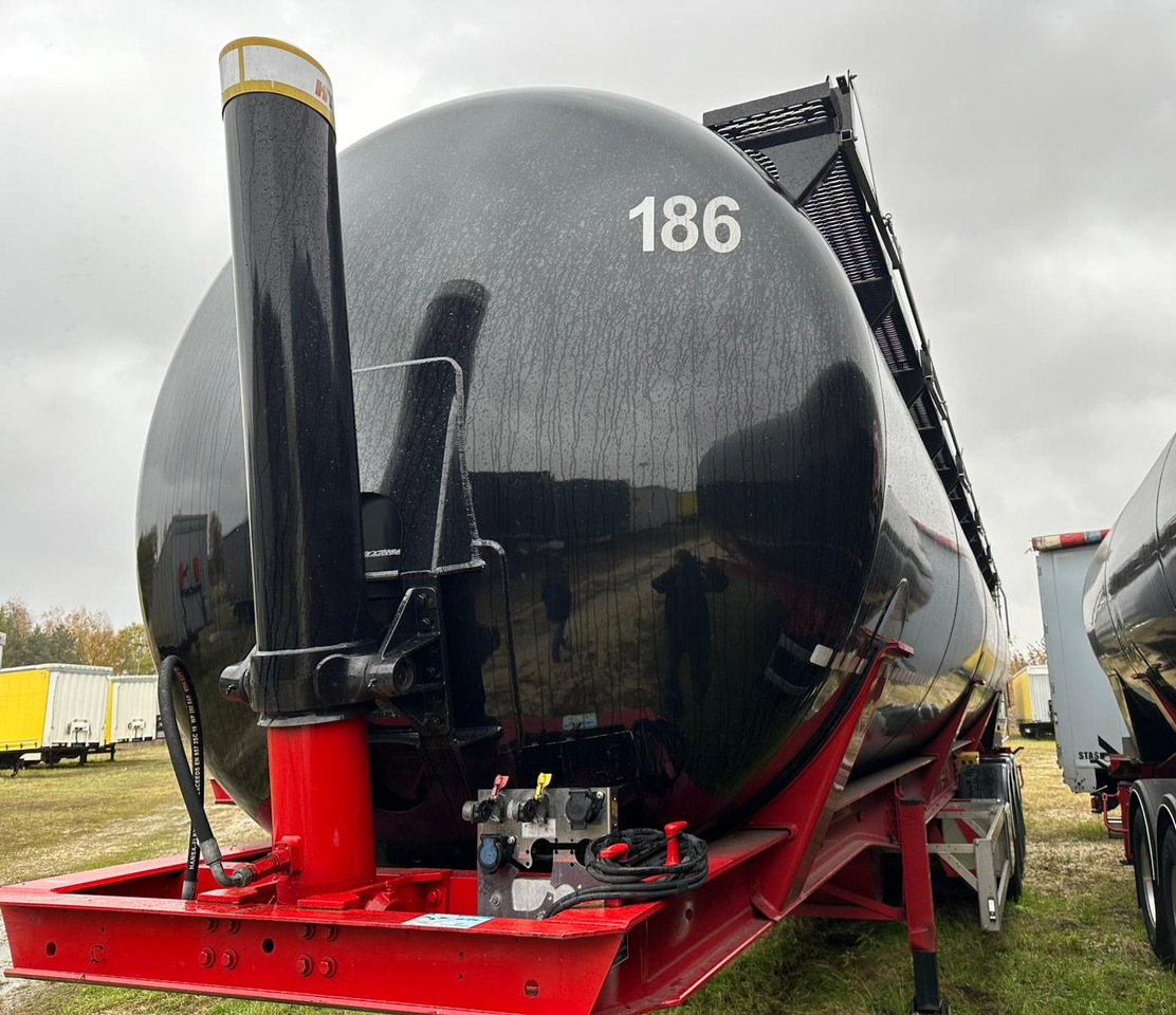 FELDBINDER 334C 15 A-1-1-40 Silo tank / 66 m3 / 2022 / 20 units - Citerne pulvérulente: photos 4 FELDBINDER 334C 15 A-1-1-40 Silo tank / 66 m3 / 2022 / 20 units - Citerne pulvérulente: photos 4