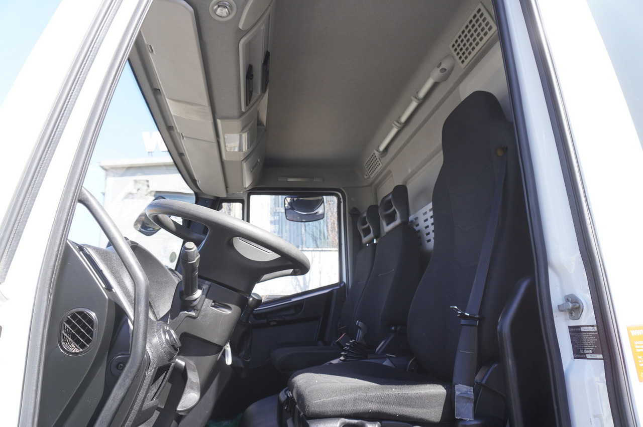 Camion fourgon IVECO Eurocargo 120-190 / 160 thousand km !!! / Box 18 EPAL / Dhollandia lift 1500 kg: photos 11 Camion fourgon IVECO Eurocargo 120-190 / 160 thousand km !!! / Box 18 EPAL / Dhollandia lift 1500 kg: photos 11