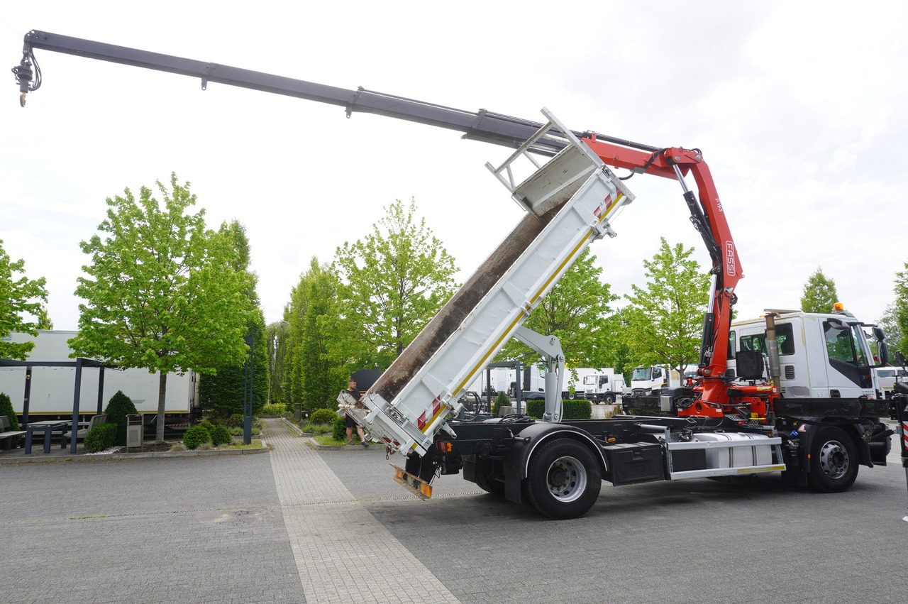 Camion benne, Camion grue IVECO STRALIS 330 E6 / FASSI 195A 8.5 T / 3-side tipper: photos 20