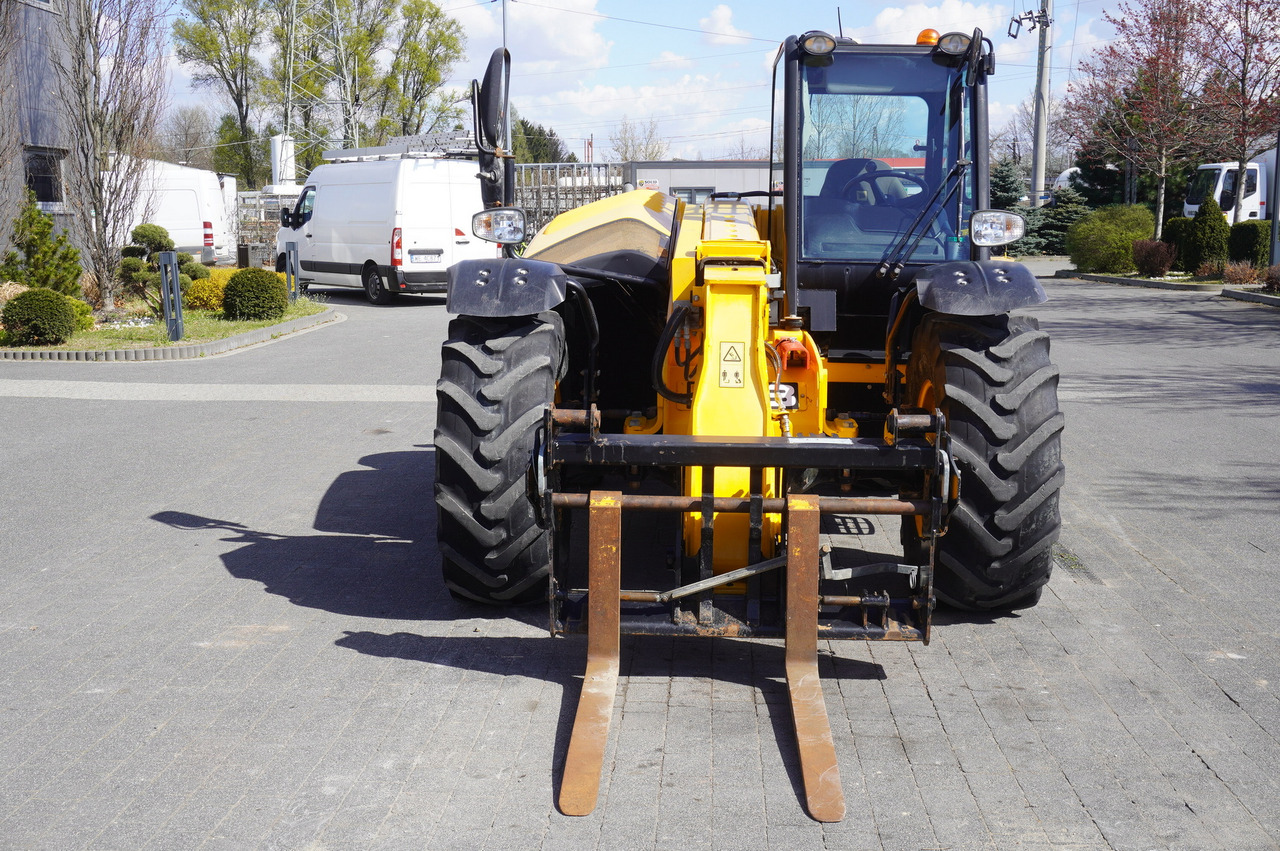 JCB 526-56 AGRI Plus / 5.6 m telescopic loader / joystick - Chargeuse sur pneus télescopique: photos 2 JCB 526-56 AGRI Plus / 5.6 m telescopic loader / joystick - Chargeuse sur pneus télescopique: photos 2