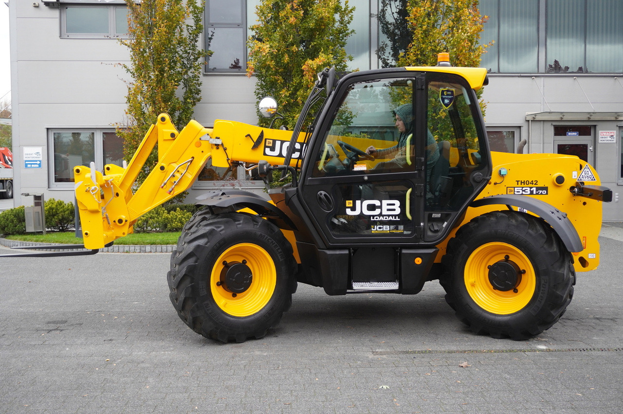Chargeuse sur pneus télescopique JCB 531-70 / 900 MTH telescopic charger! / 3.1 T / 7 M: photos 12 Chargeuse sur pneus télescopique JCB 531-70 / 900 MTH telescopic charger! / 3.1 T / 7 M: photos 12