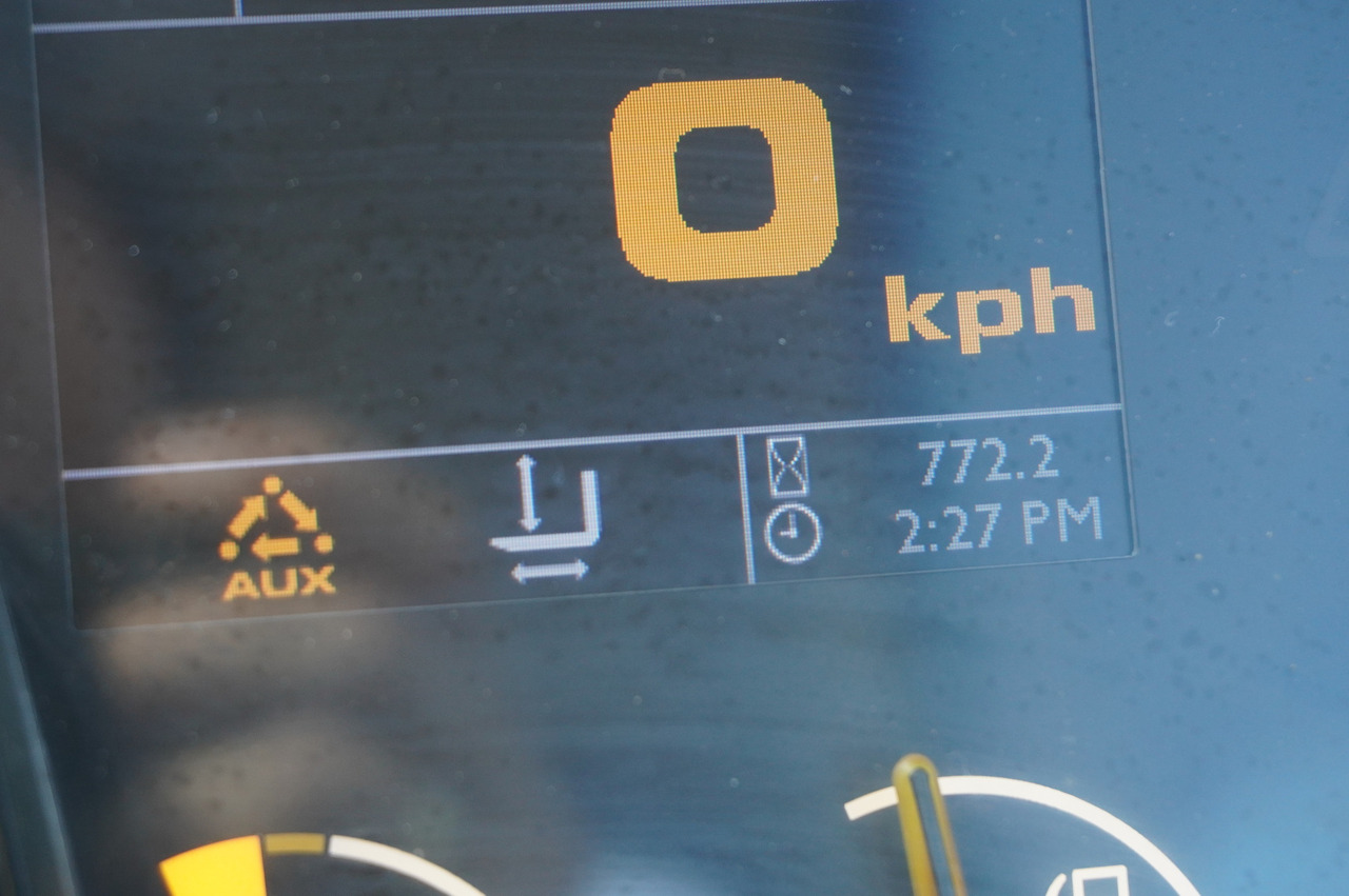 JCB 535-95 / 3.5 T / range 9.5 m / 700 MTH! - Chariot télescopique: photos 2 JCB 535-95 / 3.5 T / range 9.5 m / 700 MTH! - Chariot télescopique: photos 2