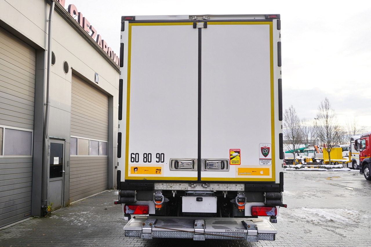 LAMBERET refrigerated semi-trailer / Carrier Vector 1950 MT (multitemp) / Dhollandia tail lift 2500 kg - Semi-remorque frigorifique: photos 4 LAMBERET refrigerated semi-trailer / Carrier Vector 1950 MT (multitemp) / Dhollandia tail lift 2500 kg - Semi-remorque frigorifique: photos 4