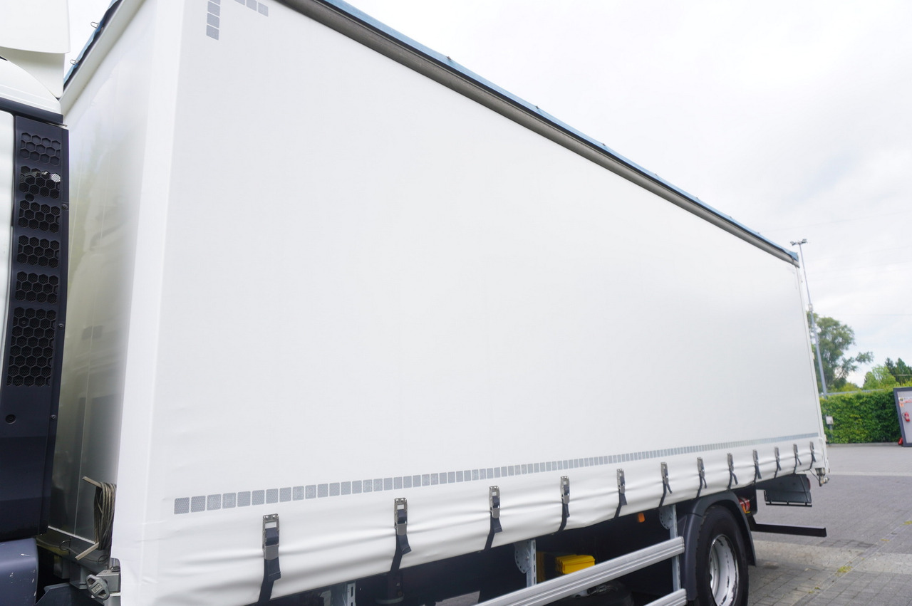 Camion à rideaux coulissants MAN TGS 18.440 / 19 EPAL curtainsider / Sleeper cab: photos 11 Camion à rideaux coulissants MAN TGS 18.440 / 19 EPAL curtainsider / Sleeper cab: photos 11
