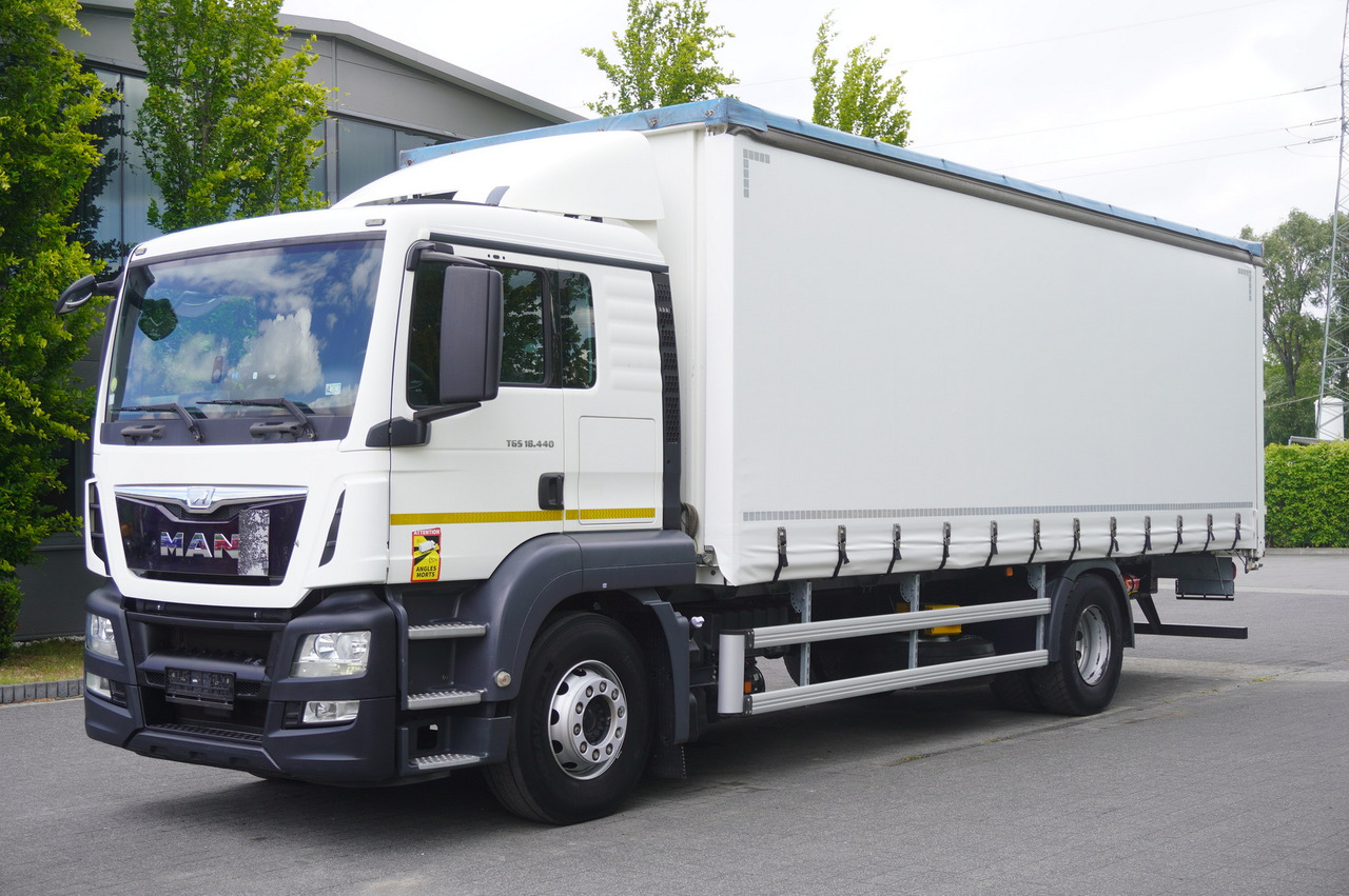 Camion à rideaux coulissants MAN TGS 18.440 / 19 EPAL curtainsider / Sleeper cab: photos 6 Camion à rideaux coulissants MAN TGS 18.440 / 19 EPAL curtainsider / Sleeper cab: photos 6