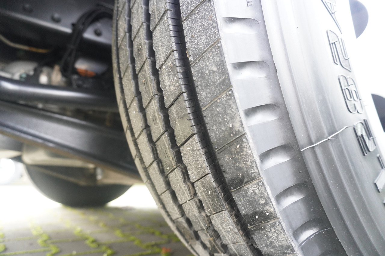 Camion frigorifique MAN TGX 26.480 / 6x2 / Igloocar refrigerator 18 pallets / Thermoking: photos 23