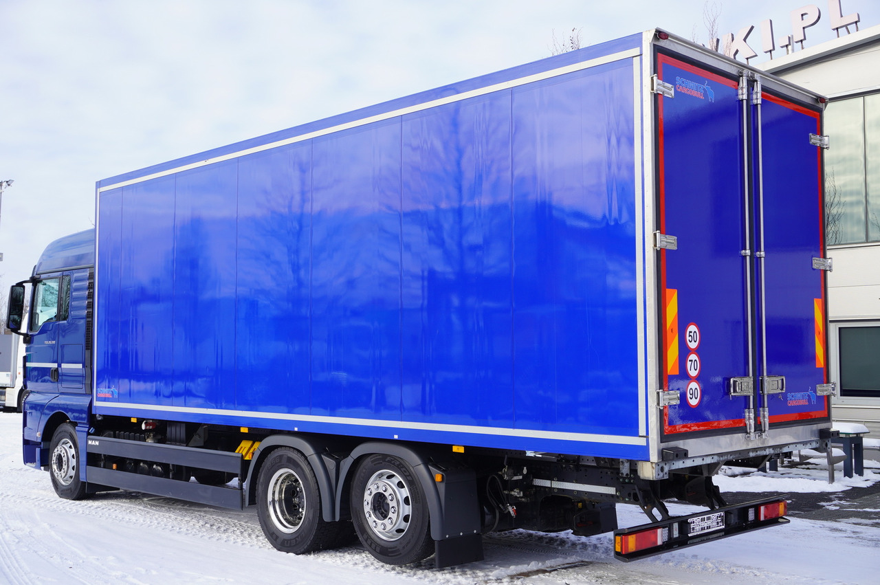 MAN TGX 26.510 6×2 E6 2021 / ATP/FRC / Schmitz FLOWER refrigerator 19 pallets / steering axle / 2 units - Camion frigorifique: photos 5 MAN TGX 26.510 6×2 E6 2021 / ATP/FRC / Schmitz FLOWER refrigerator 19 pallets / steering axle / 2 units - Camion frigorifique: photos 5