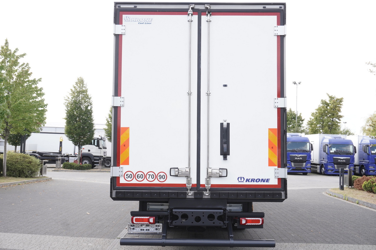 MERCEDES-BENZ Actros 2545 MP5 6×2 E6 / KRONE REFRIGERATOR 40 pallets Bitemperature Doppelstock / high 2.7m - Camion frigorifique: photos 5 MERCEDES-BENZ Actros 2545 MP5 6×2 E6 / KRONE REFRIGERATOR 40 pallets Bitemperature Doppelstock / high 2.7m - Camion frigorifique: photos 5