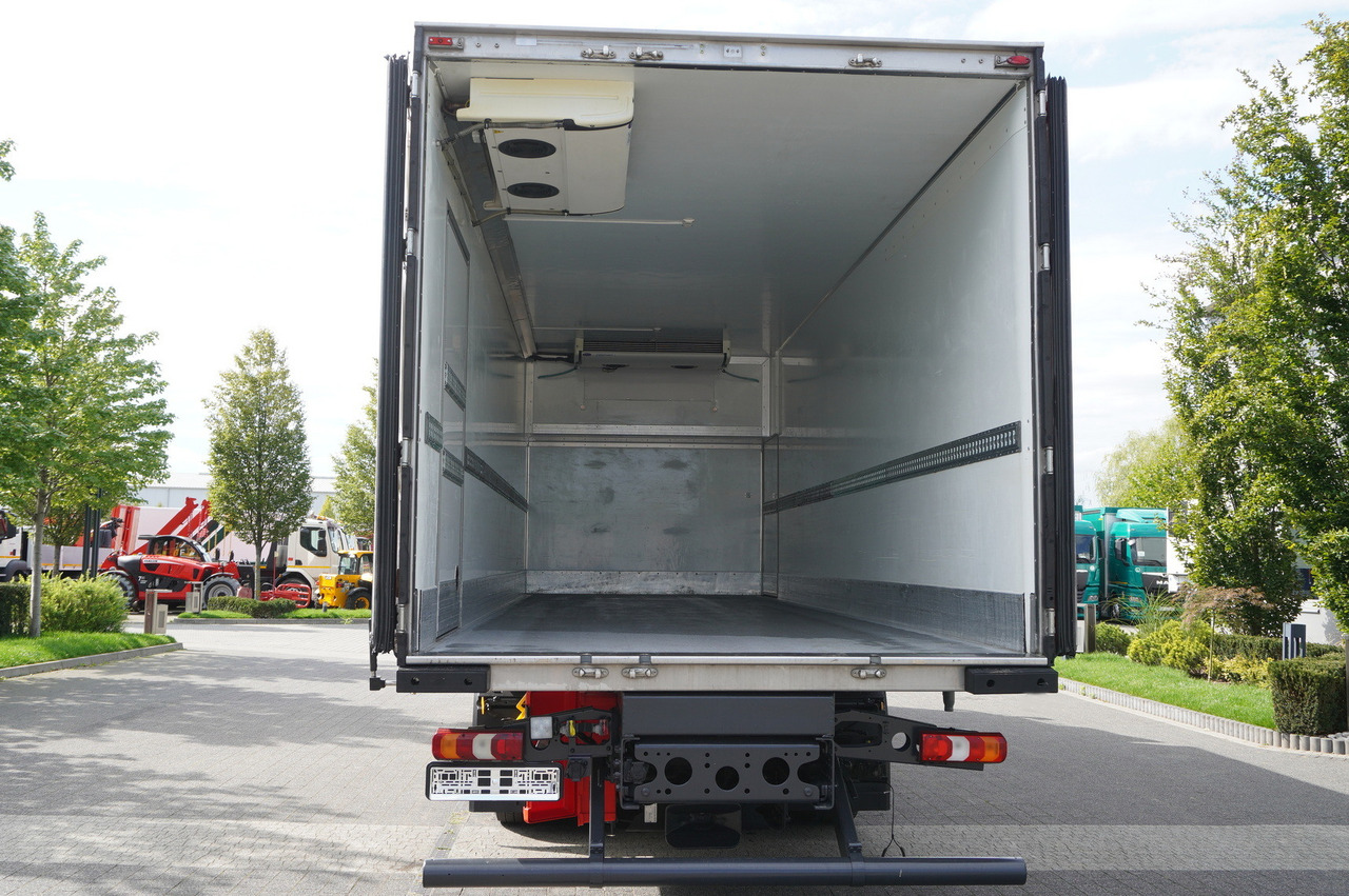 MERCEDES-BENZ Actros 2546 / Lecapitaine refrigerator 20 EPAL / Multitemperature / Carrier Supra 1150 MT - Camion frigorifique: photos 5 MERCEDES-BENZ Actros 2546 / Lecapitaine refrigerator 20 EPAL / Multitemperature / Carrier Supra 1150 MT - Camion frigorifique: photos 5
